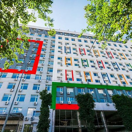 New Quiet Place In Kiev Kyiv Exterior foto